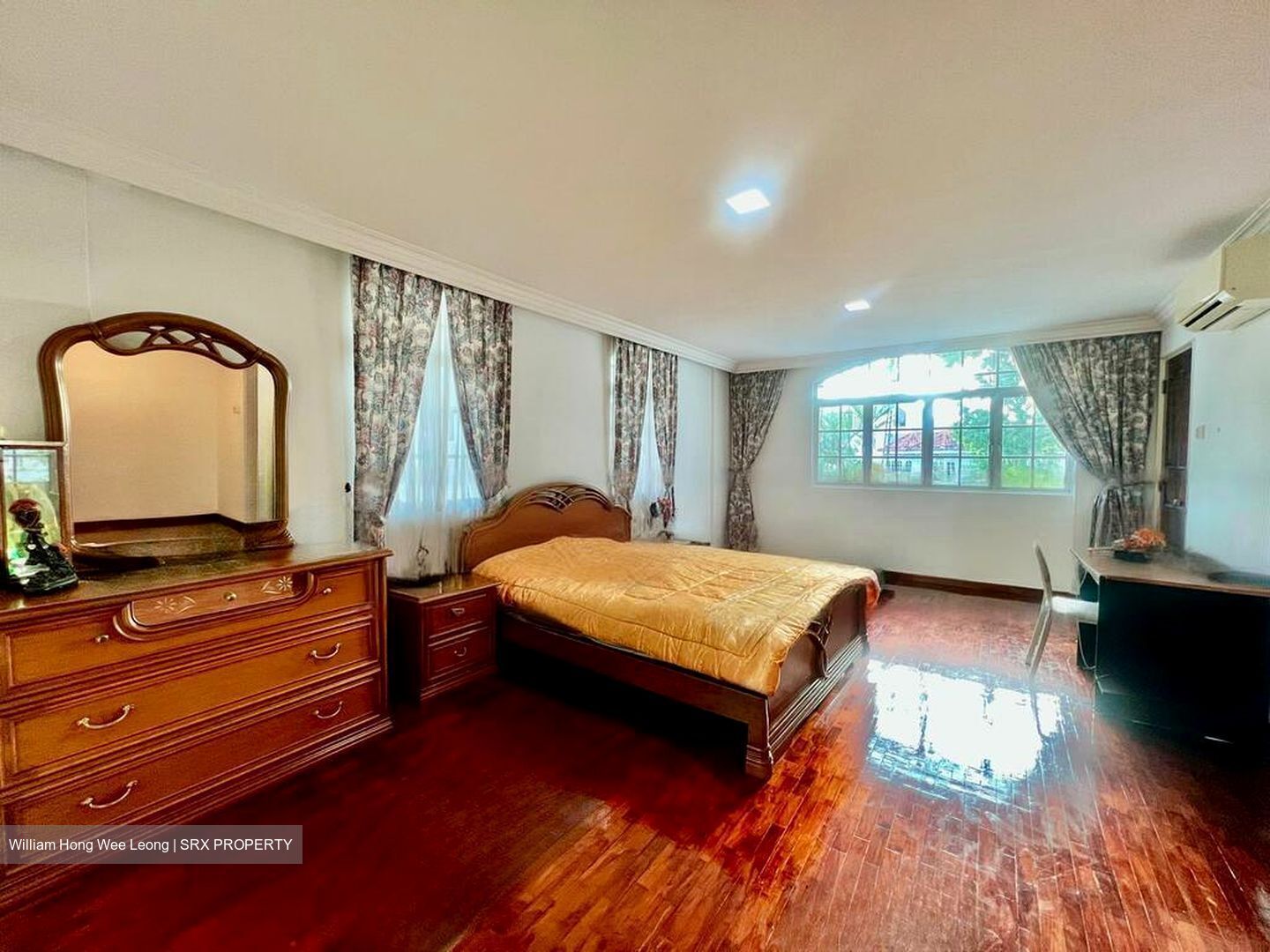 Jalan Arif (D19), Semi-Detached #539185271